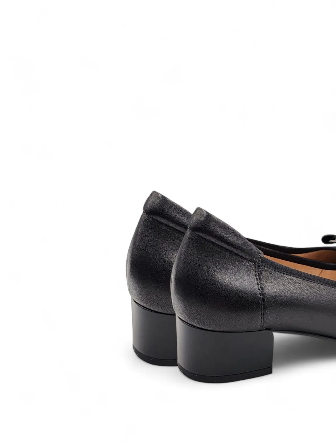 Gini Bows Classic Heels